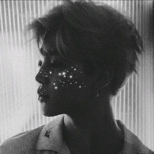 Meet your Posher, Ines